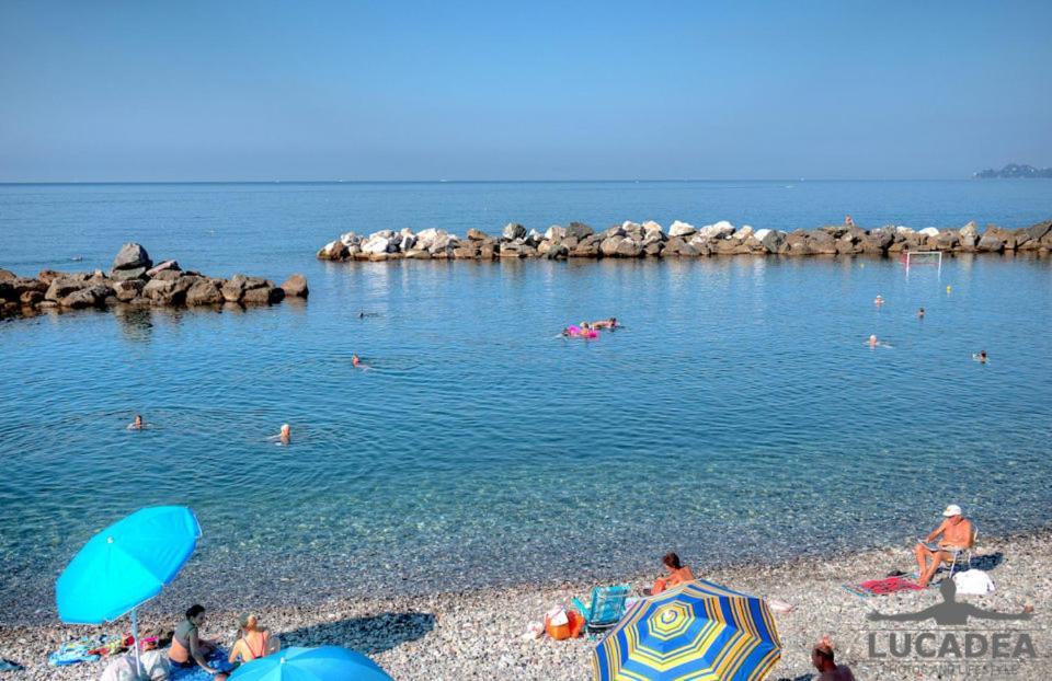 Appartamento Con Posto Auto Lavagna Buitenkant foto