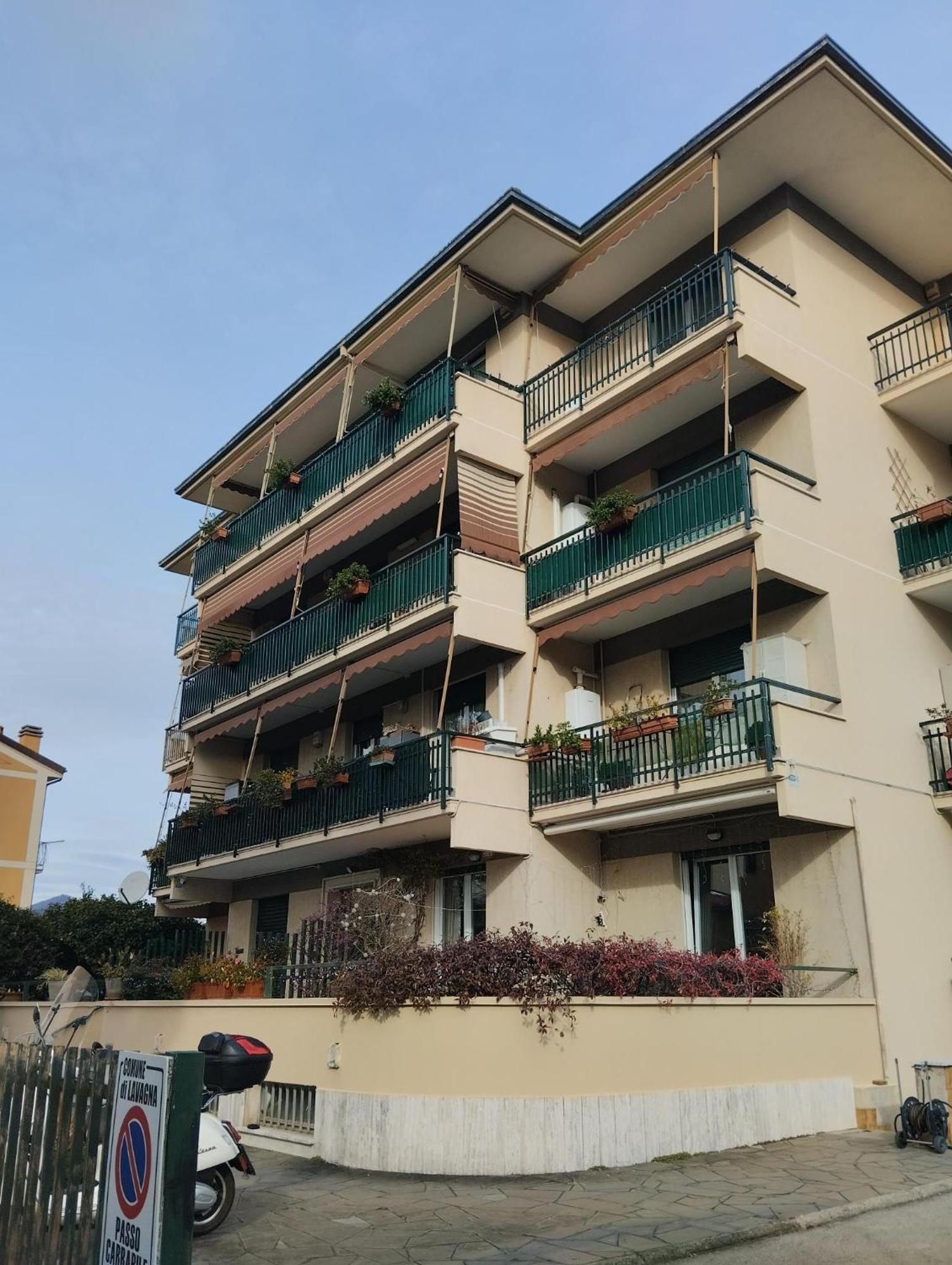 Appartamento Con Posto Auto Lavagna Buitenkant foto
