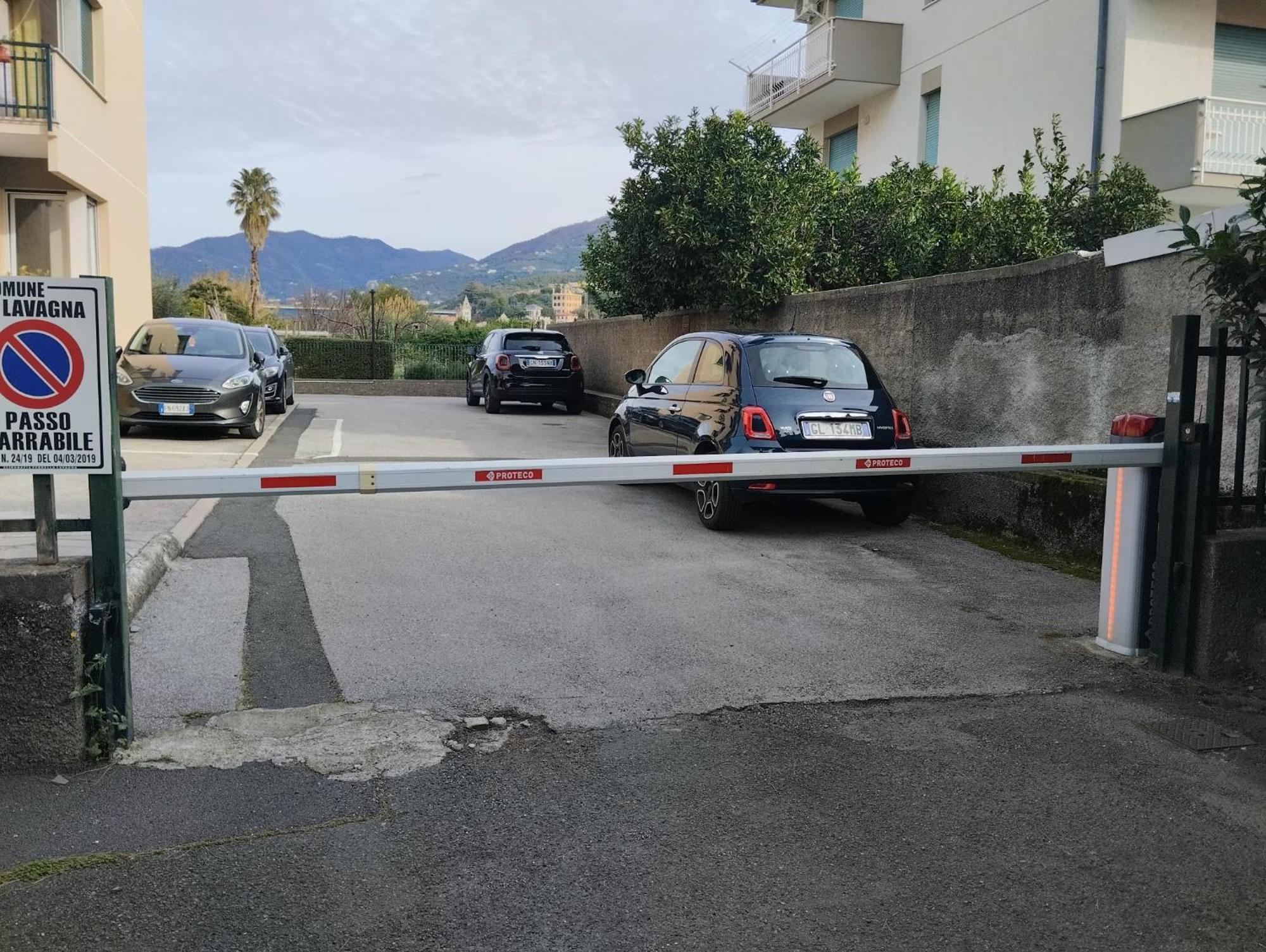 Appartamento Con Posto Auto Lavagna Buitenkant foto